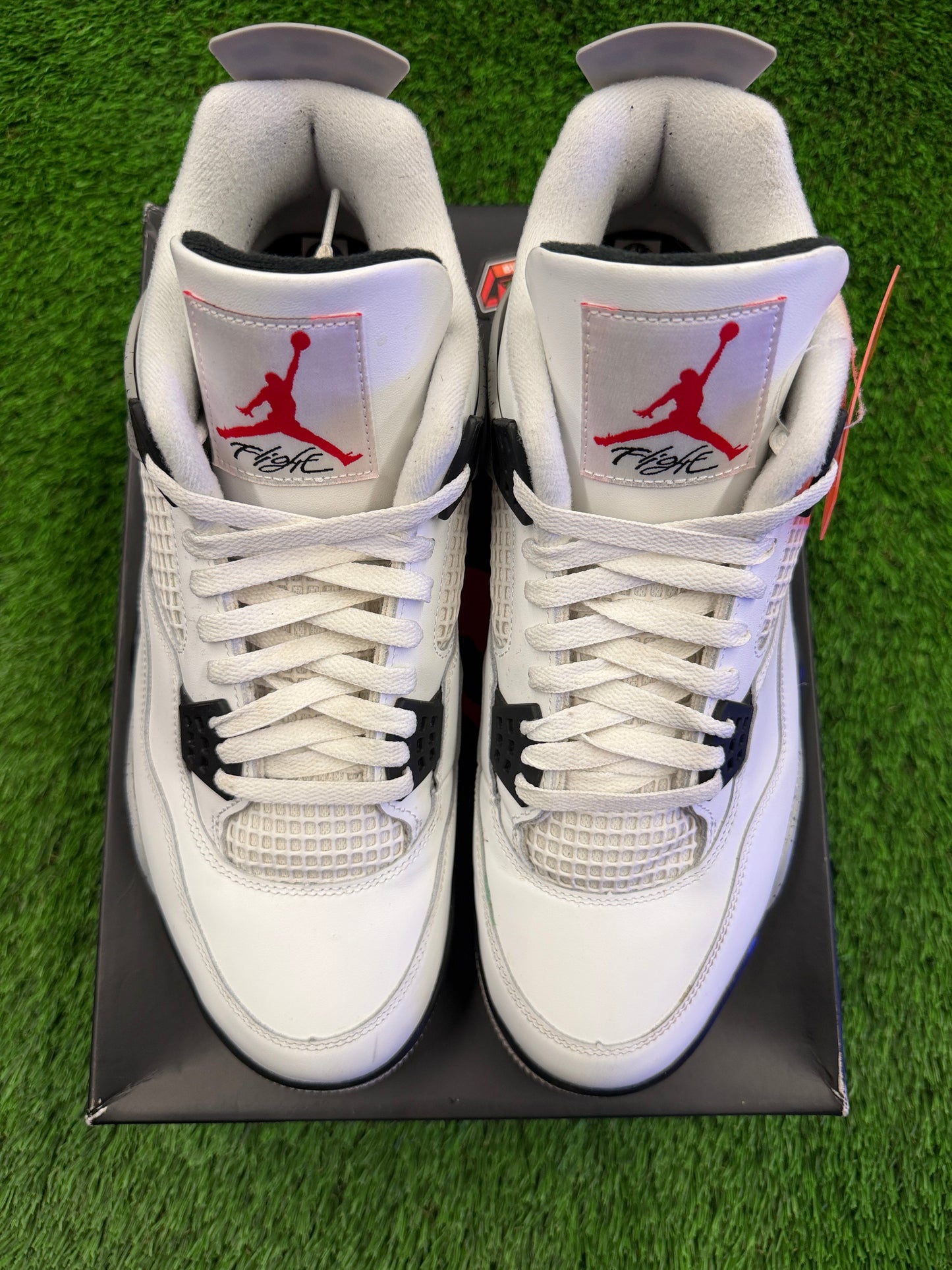 Air Jordan 4 Retro OG 'White Cement' 2025