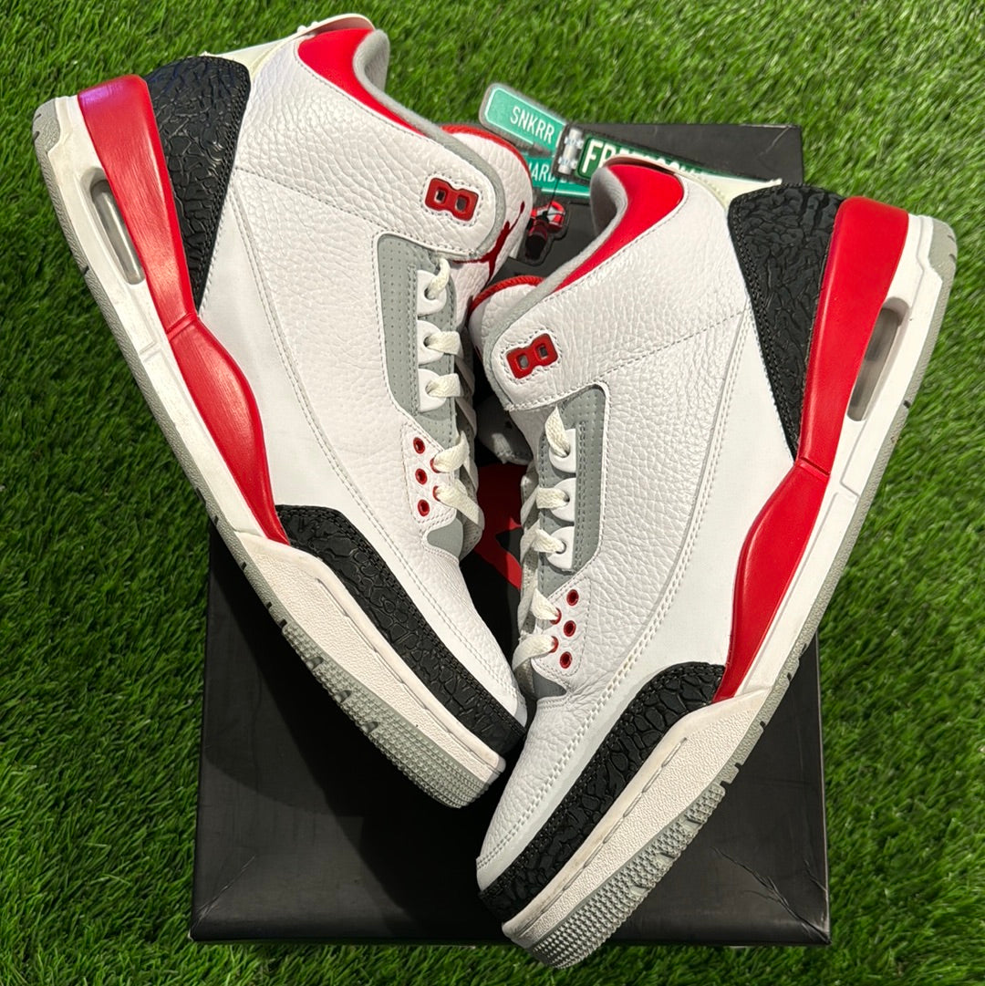 Air Jordan 3 Retro 'Fire Red' 2013