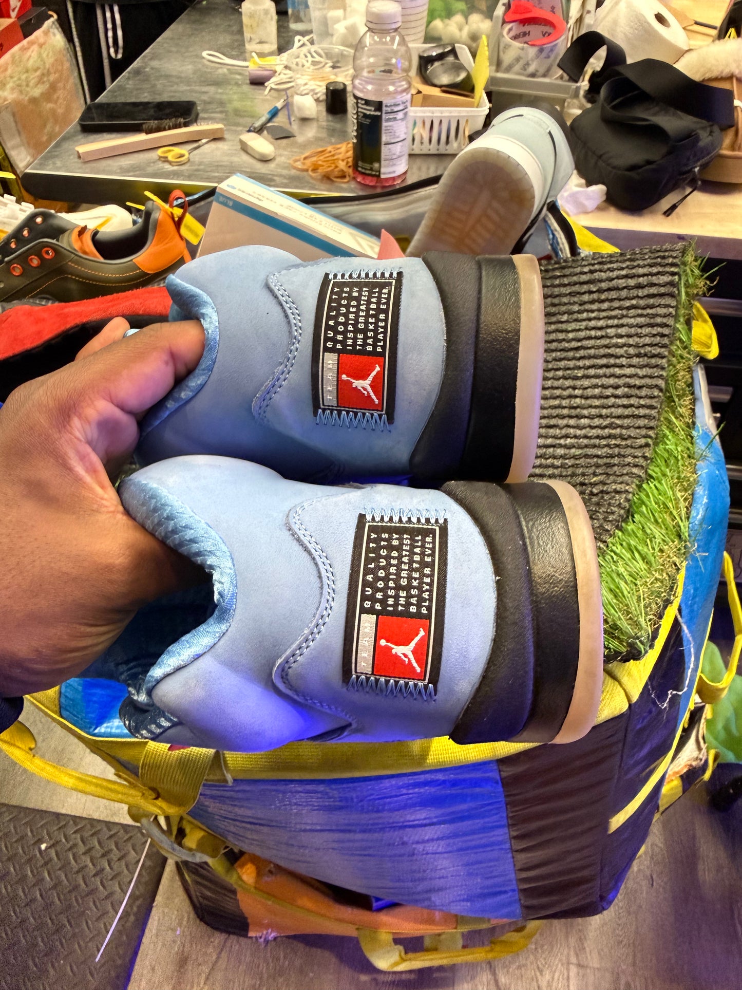 AJ 5 UNC SIZE 11.5M/13W