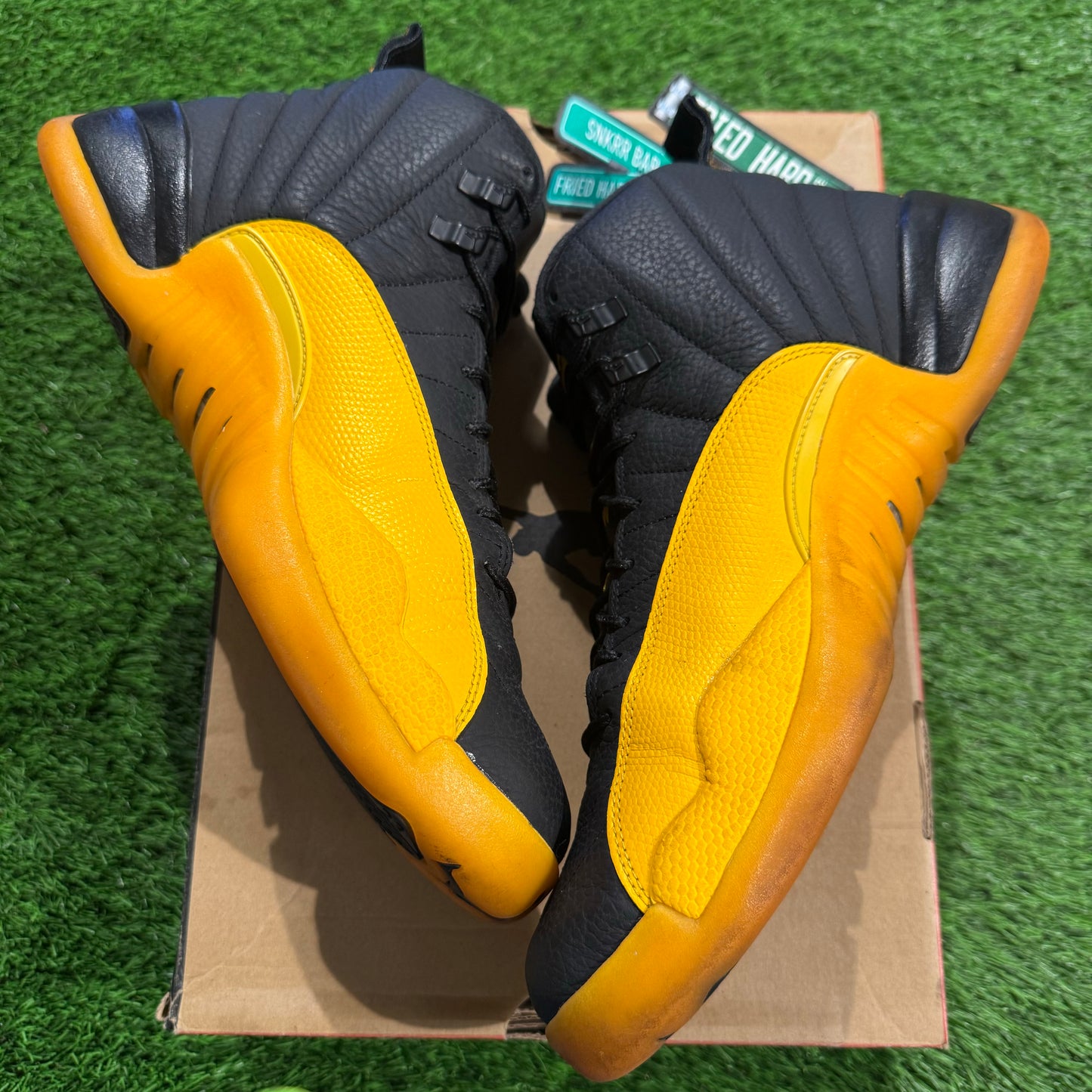 Air Jordan 12 Retro 'University Gold'
