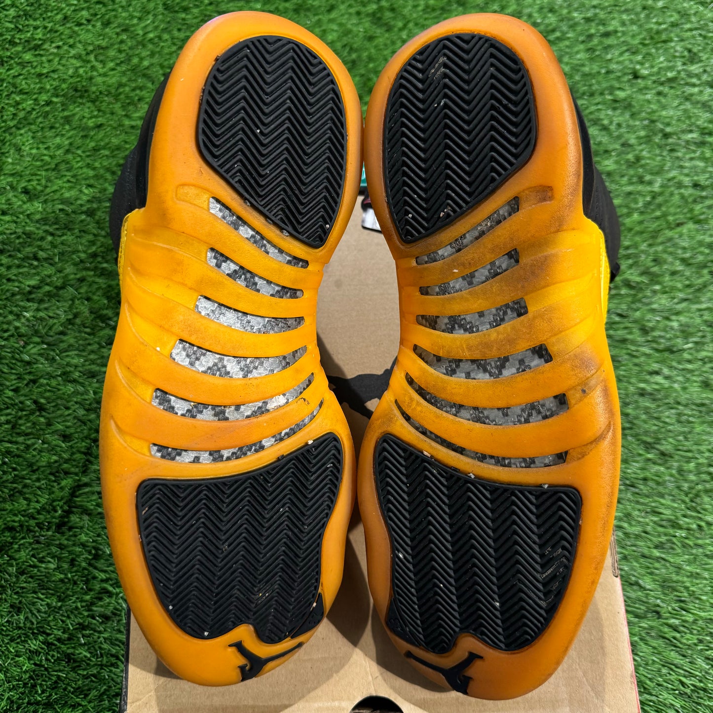 Air Jordan 12 Retro 'University Gold'