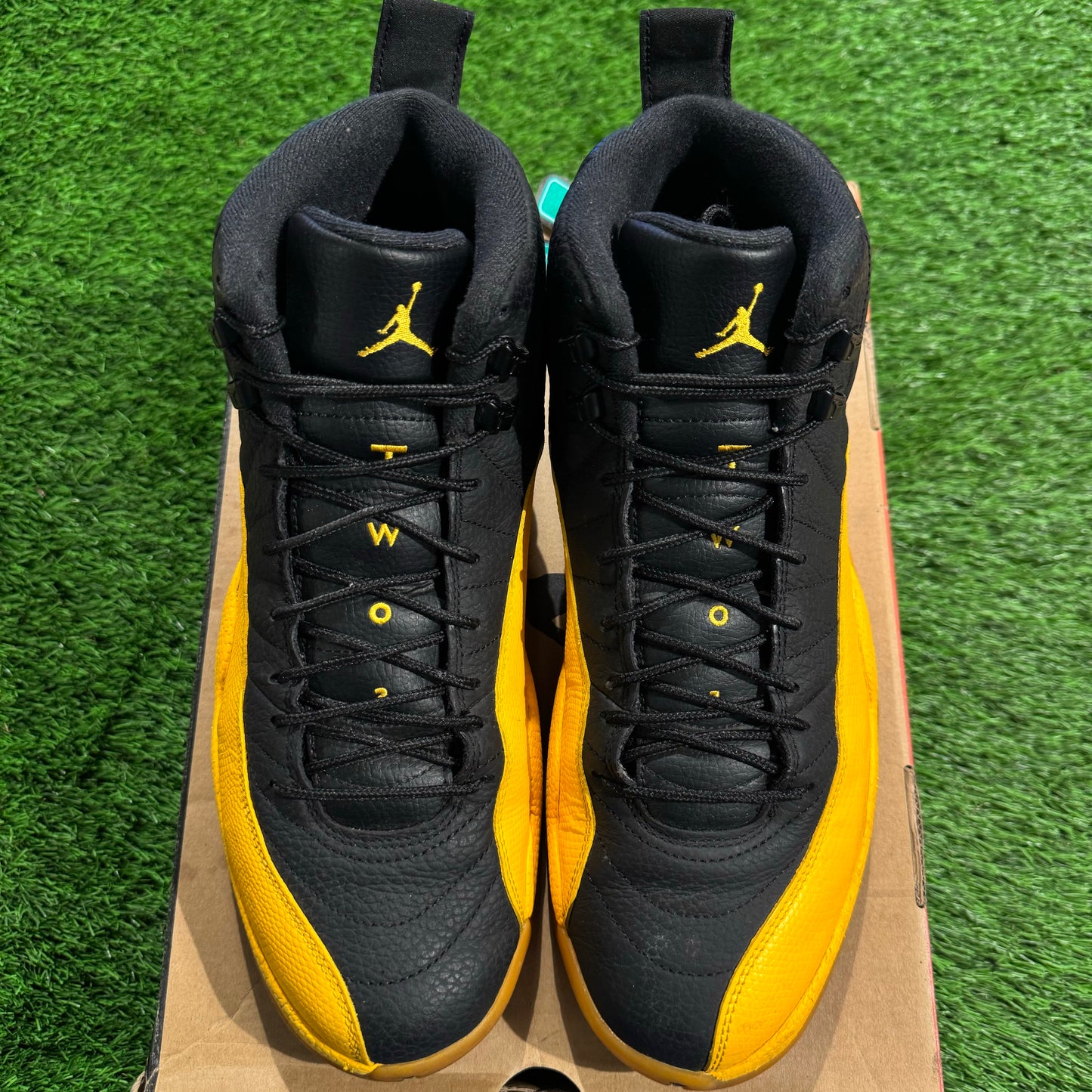 Air Jordan 12 Retro 'University Gold'