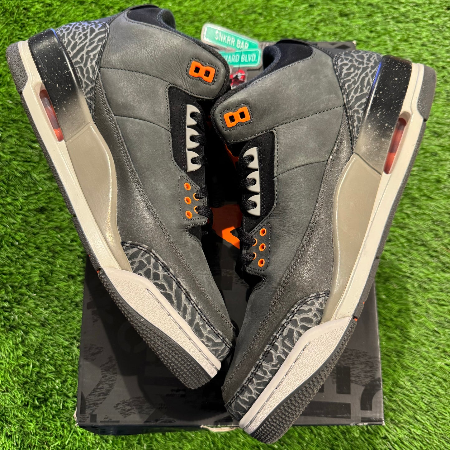 Air Jordan 3 Retro 'Fear' 2023