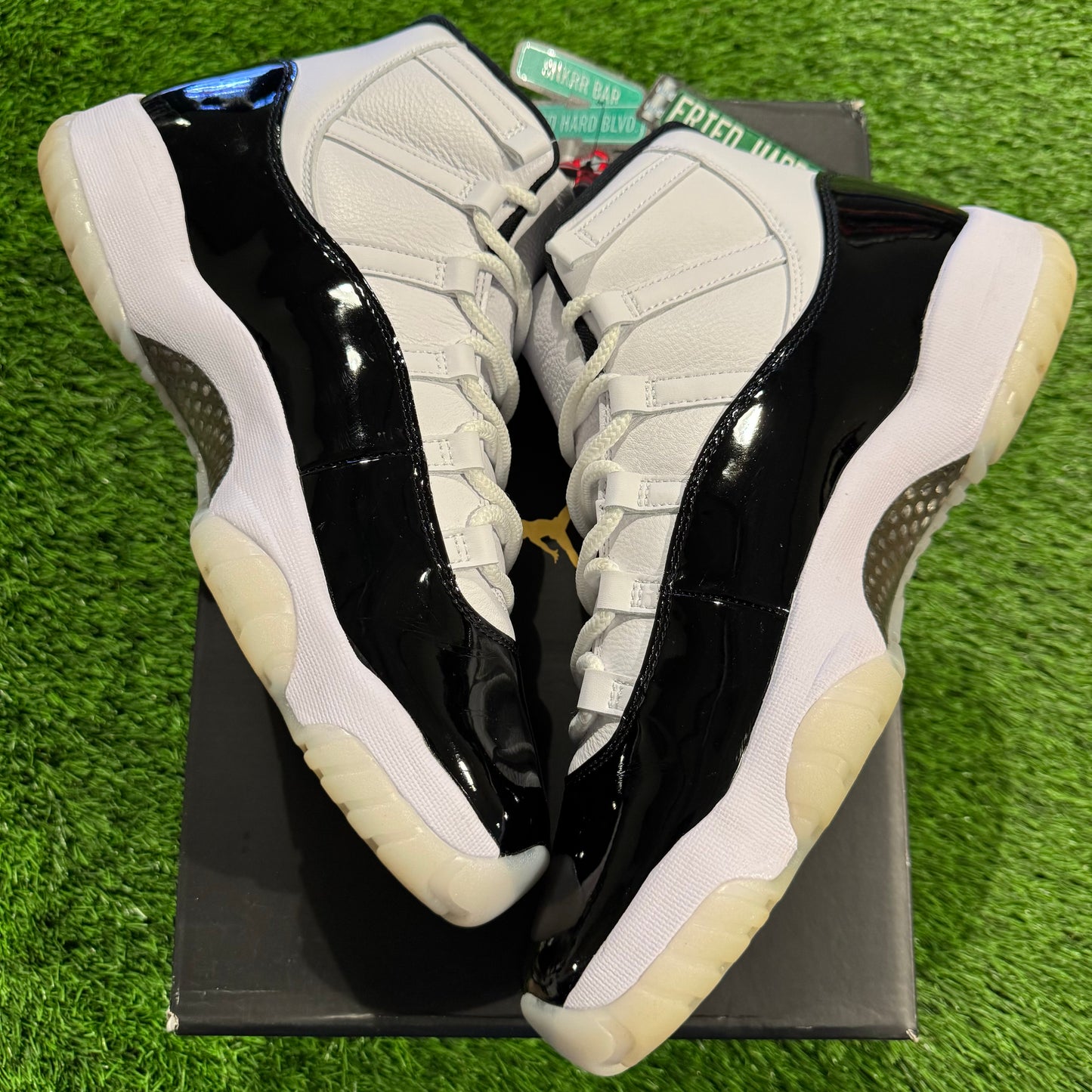 Air Jordan 11 Retro 'Gratitude / Defining Moments'