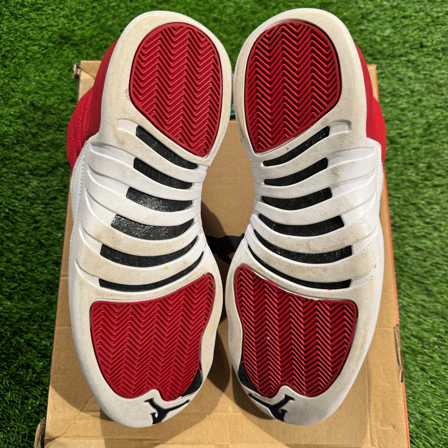 Air Jordan 12 Retro 'Gym Red'