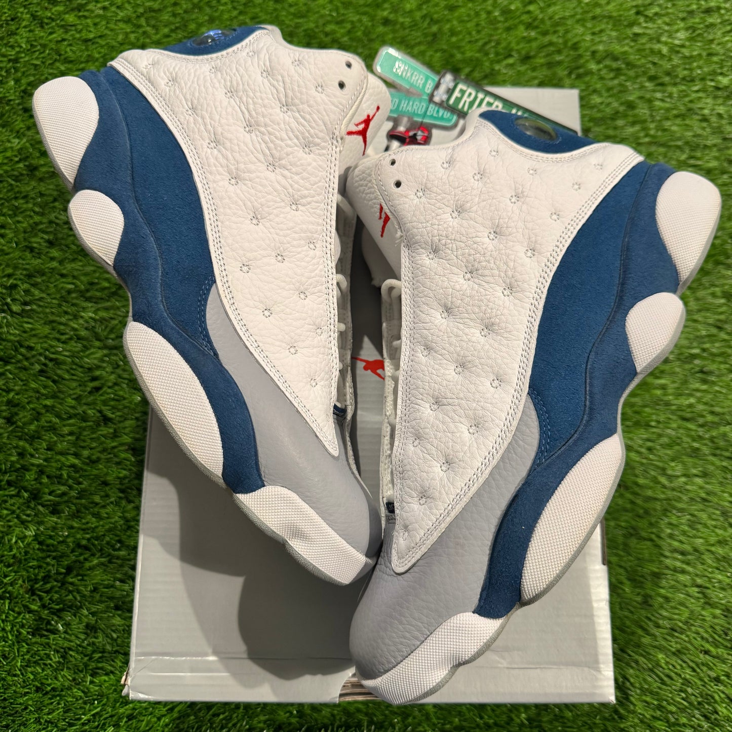 Air Jordan 13 Retro 'French Blue'