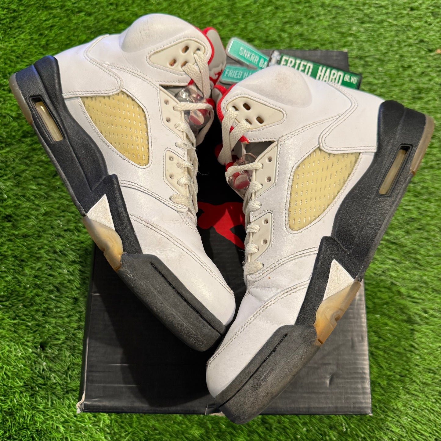 Air Jordan 5 Retro 'Fire Red' 2013