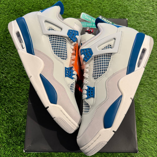 Air Jordan 4 Retro 'Military Blue' 2024
