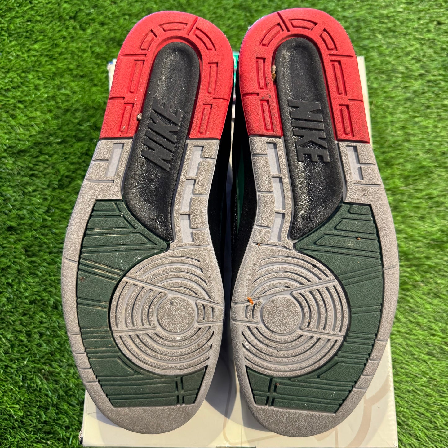 Air Jordan 2 Retro Low 'Christmas'