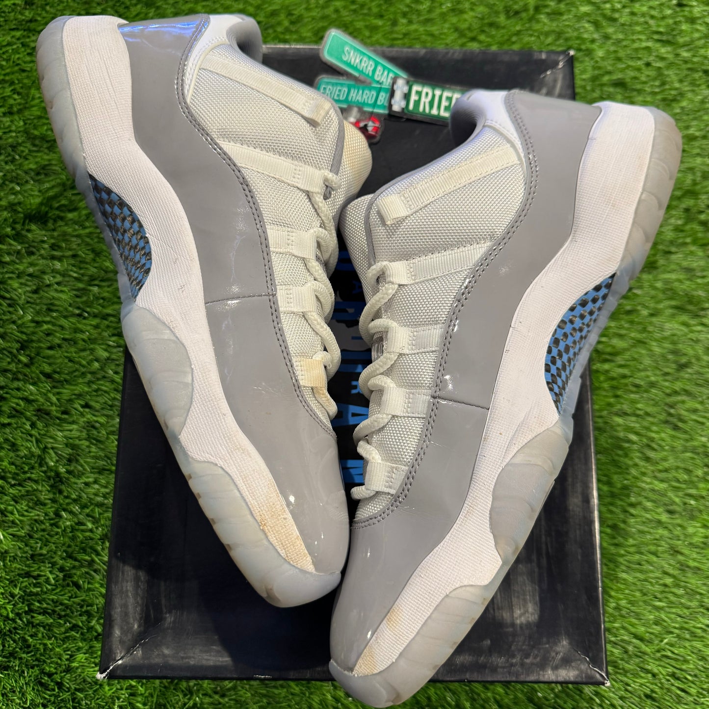 Air Jordan 11 Retro Low 'Cement Grey'