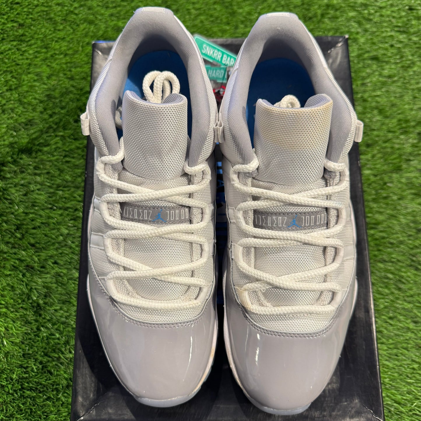 Air Jordan 11 Retro Low 'Cement Grey'