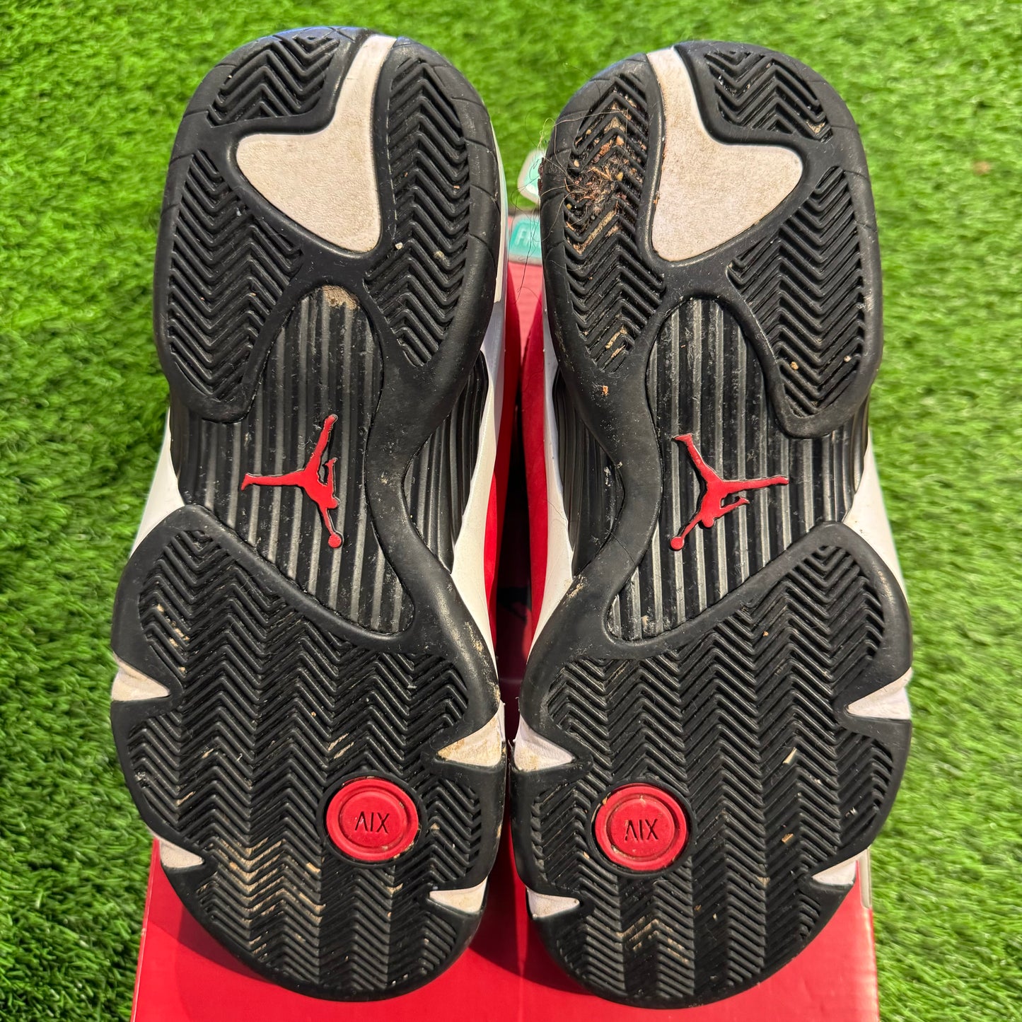 Air Jordan 14 Retro 'Gym Red'