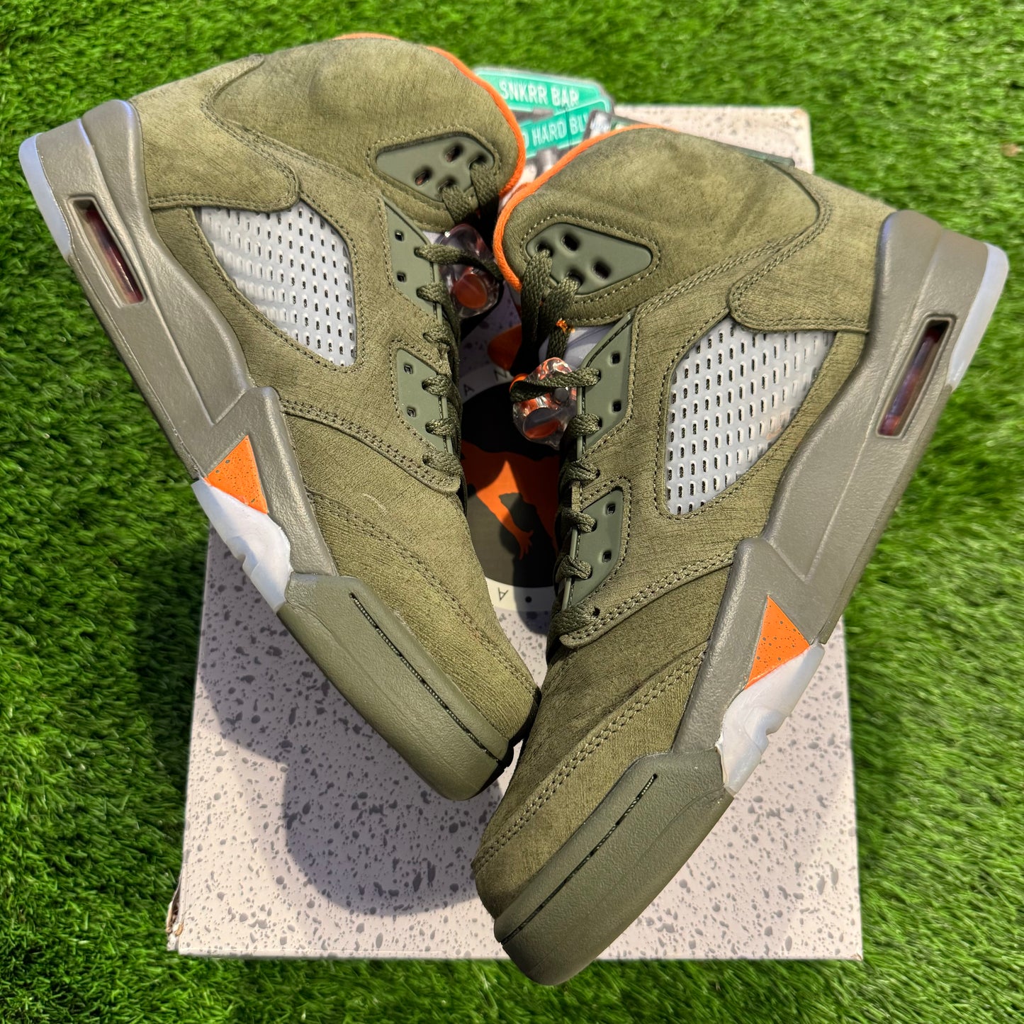 Air Jordan 5 Retro 'Olive' 2024