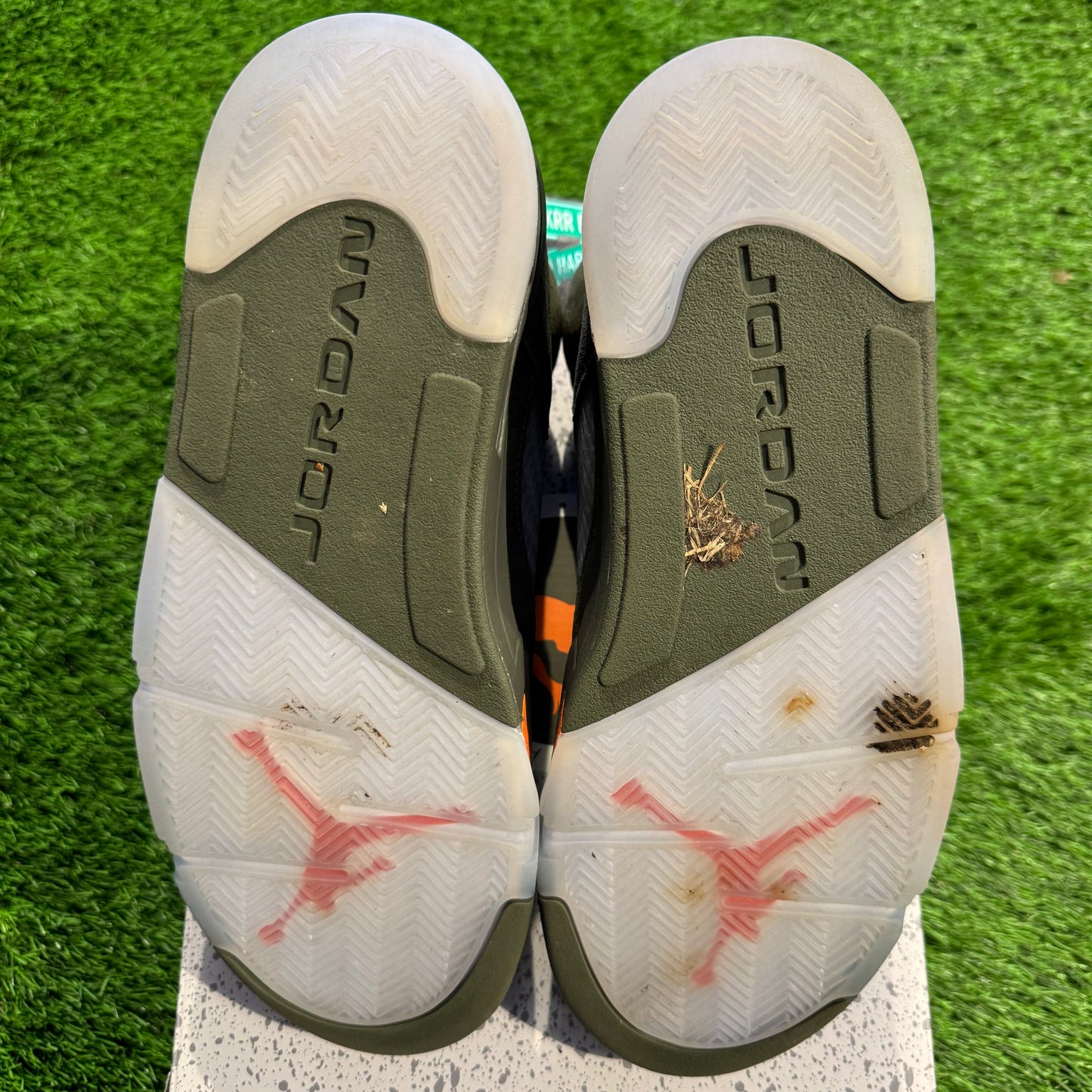 Air Jordan 5 Retro 'Olive' 2024