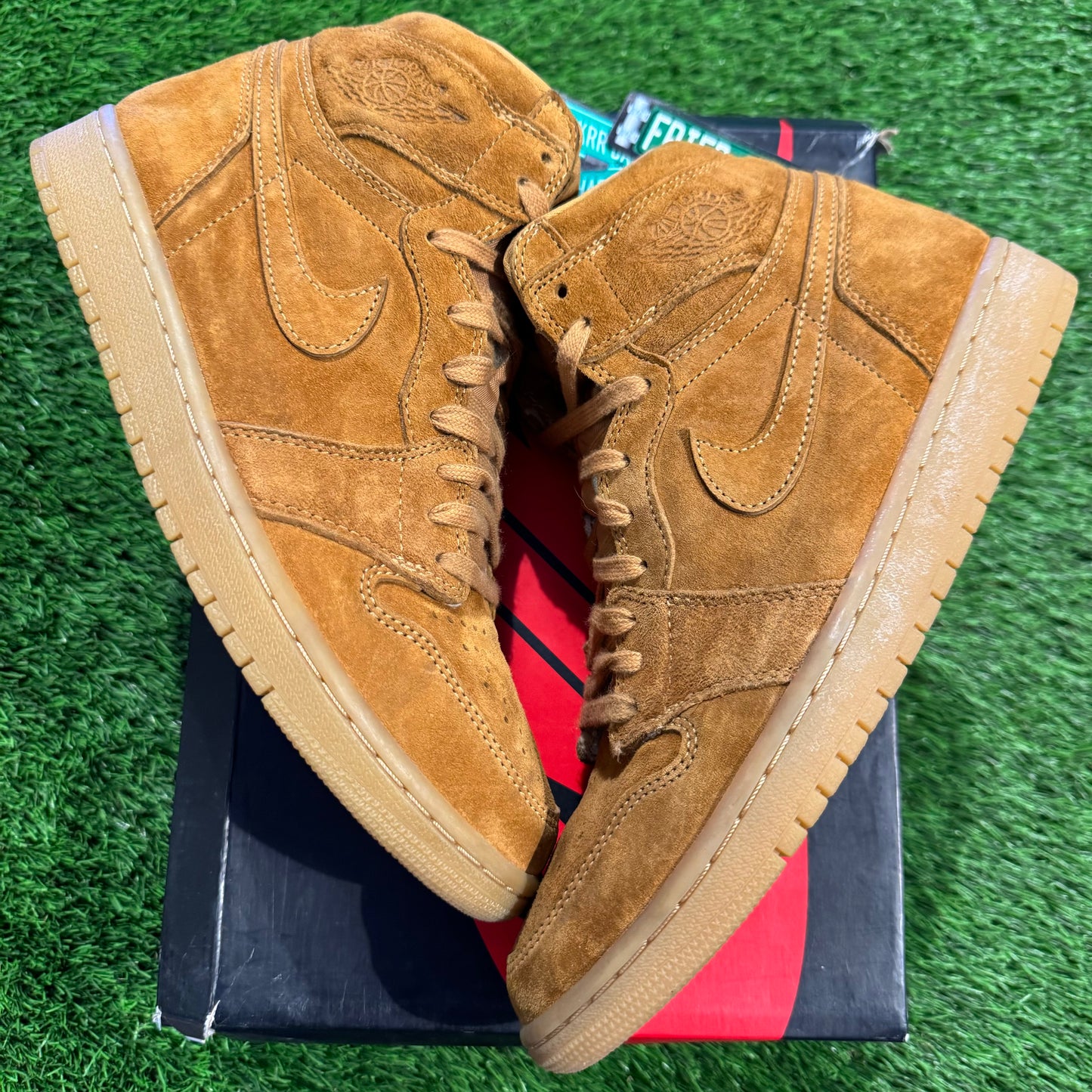 Air Jordan 1 Retro High OG 'Wheat'