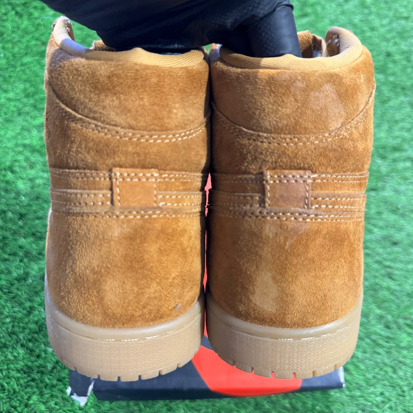 Air Jordan 1 Retro High OG 'Wheat'