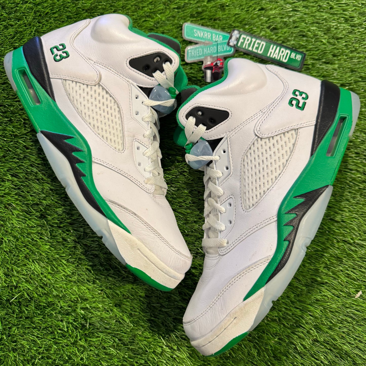 Wmns Air Jordan 5 Retro 'Lucky Green'