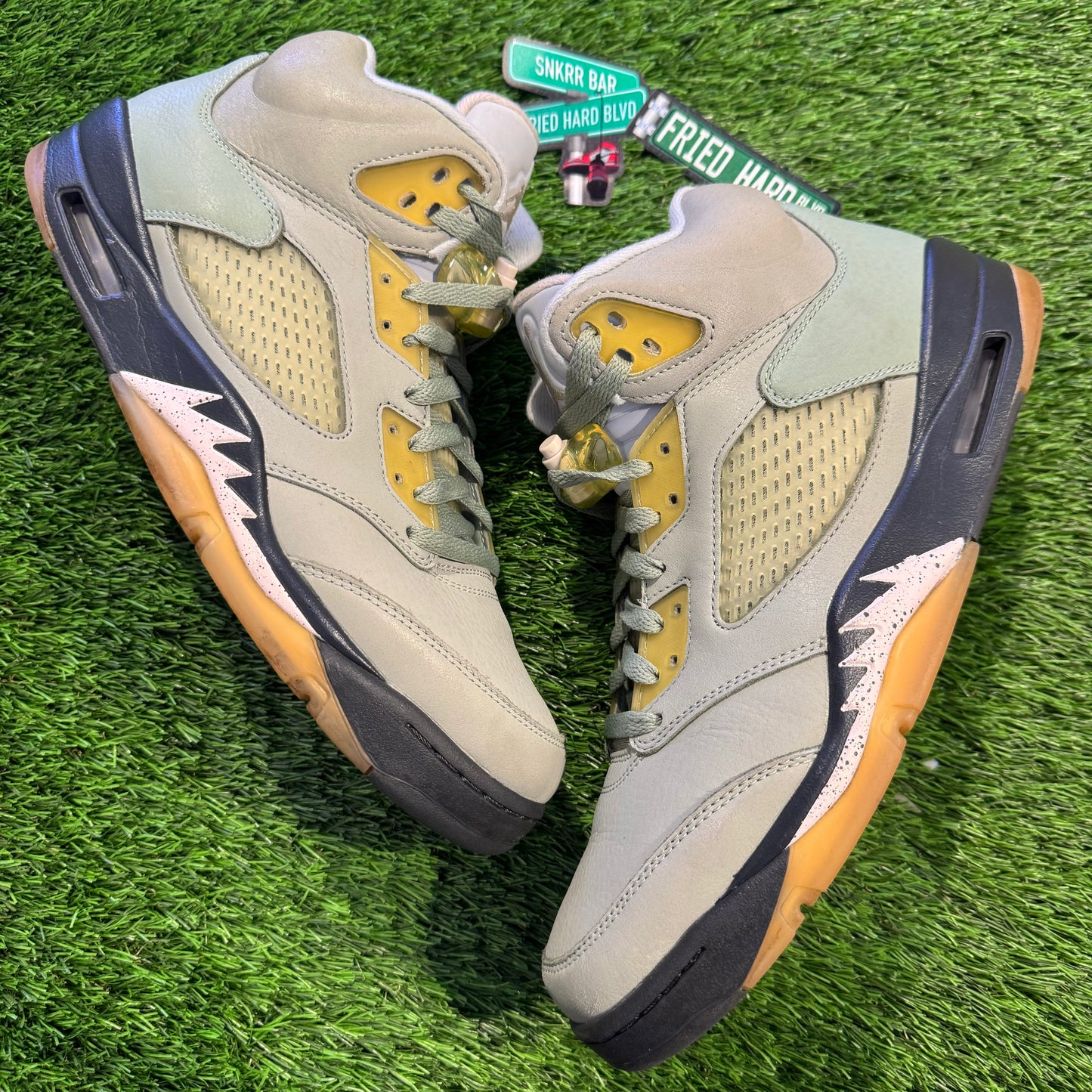 Air Jordan 5 Retro 'Jade Horizon'