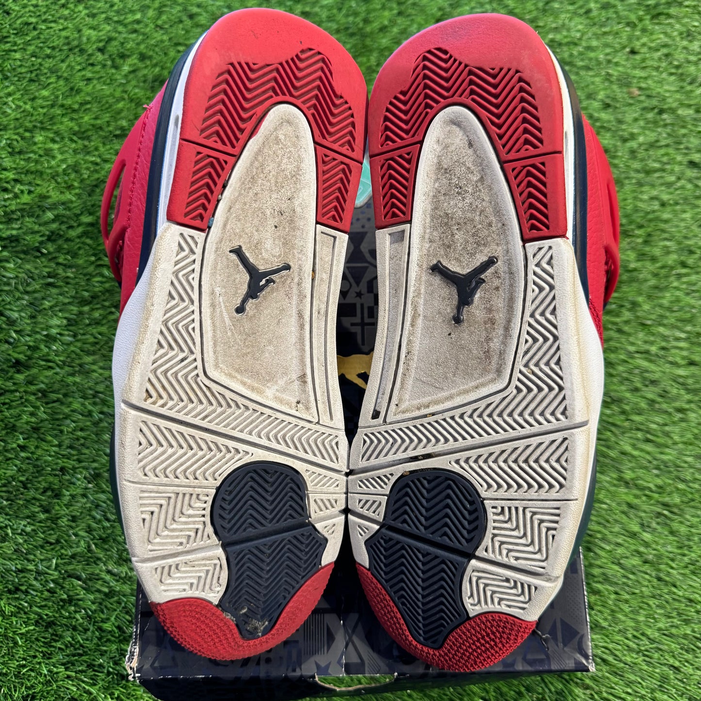 Air Jordan 4 Retro 'FIBA' 10.5M/12W