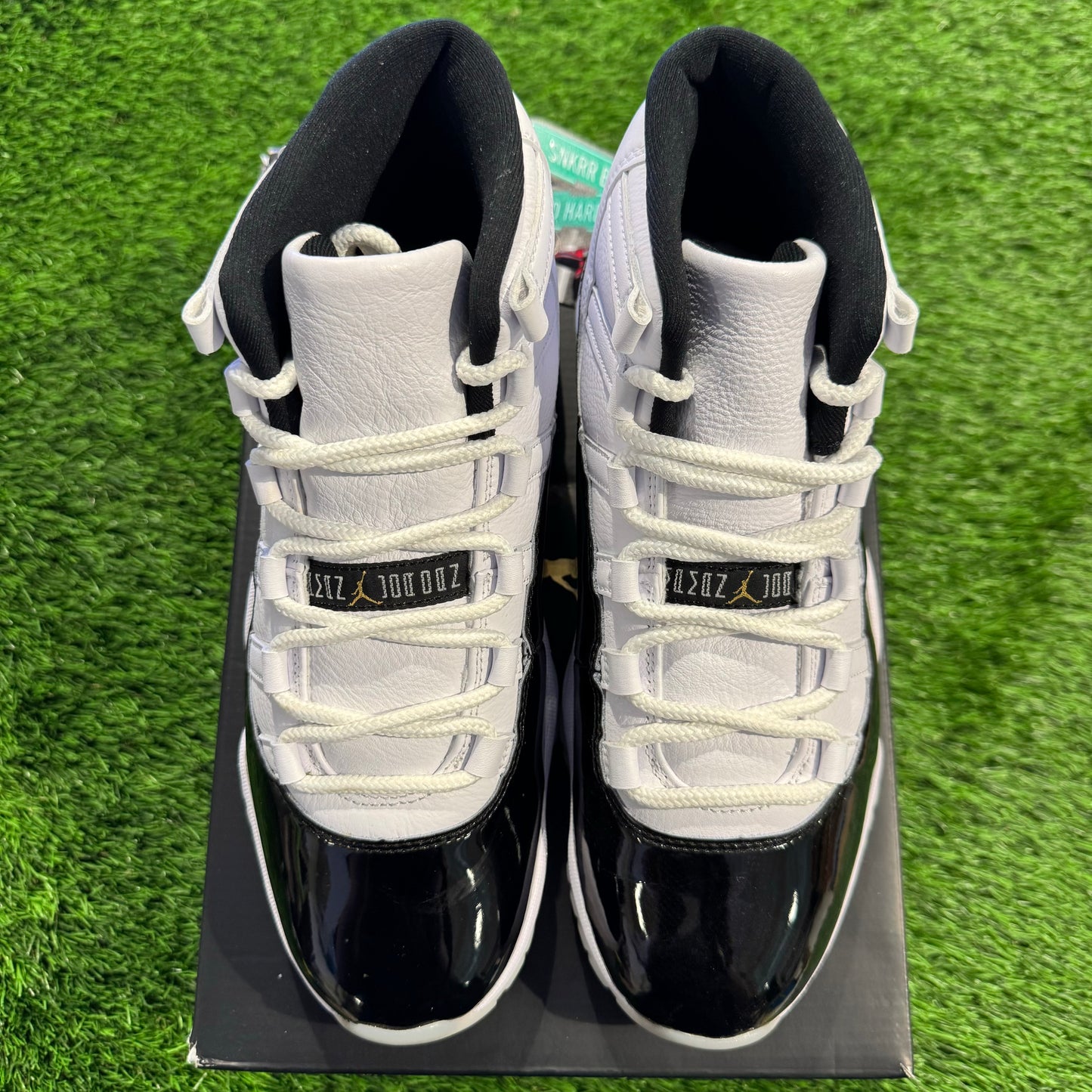 Air Jordan 11 Retro 'Gratitude / Defining Moments'