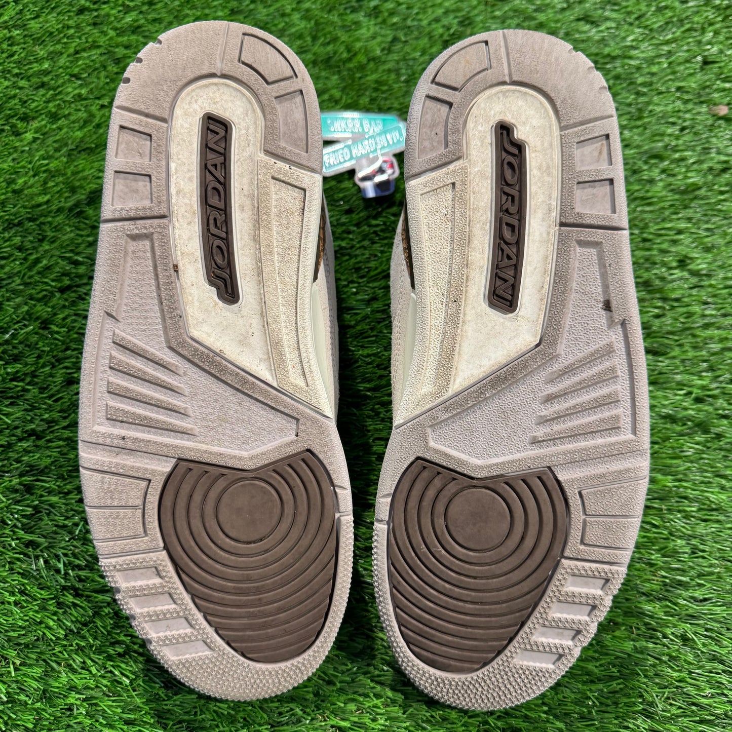 Air Jordan 3 Retro 'Palomino'