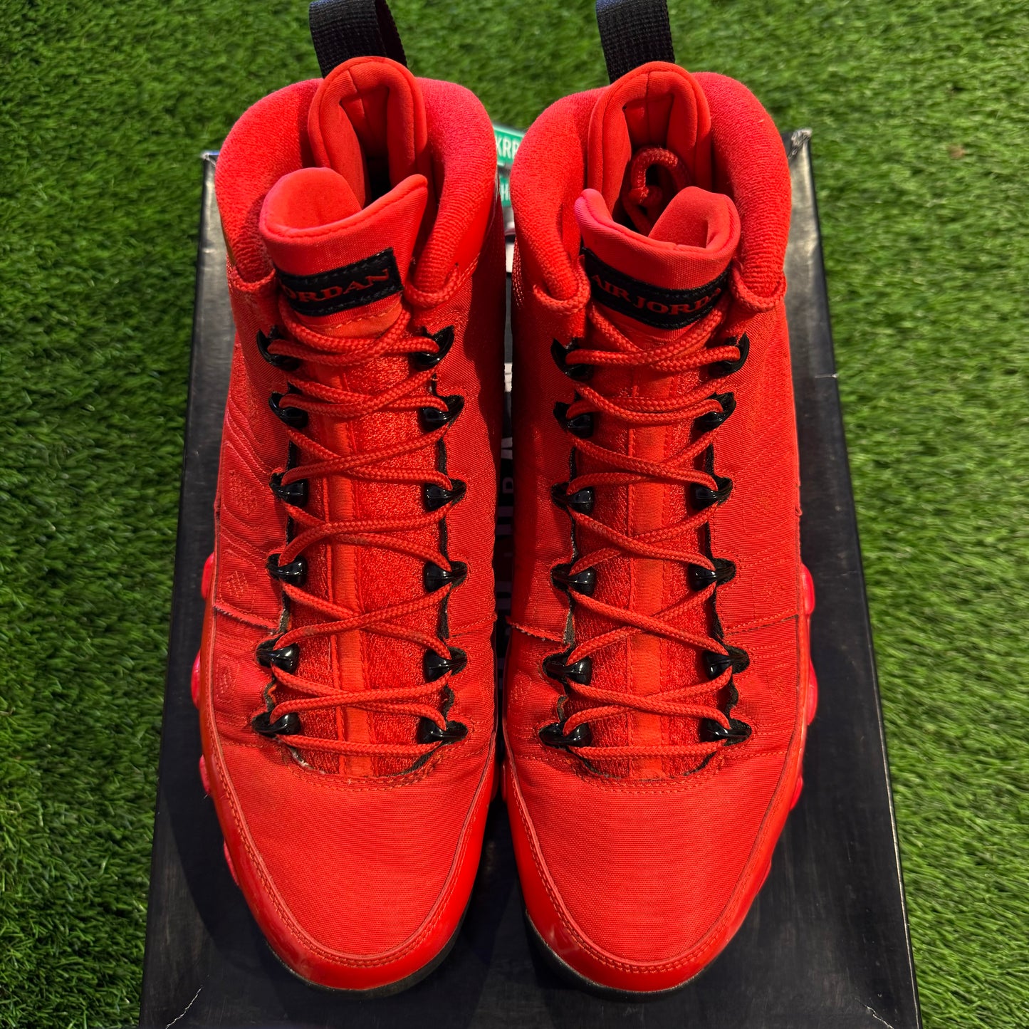 Air Jordan 9 Retro 'Chile Red'