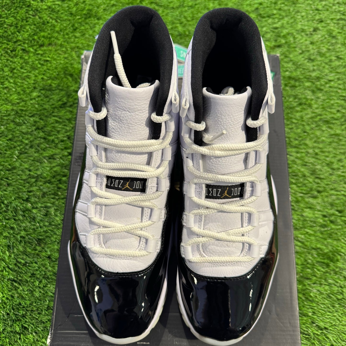 Air Jordan 11 Retro 'Gratitude / Defining Moments'