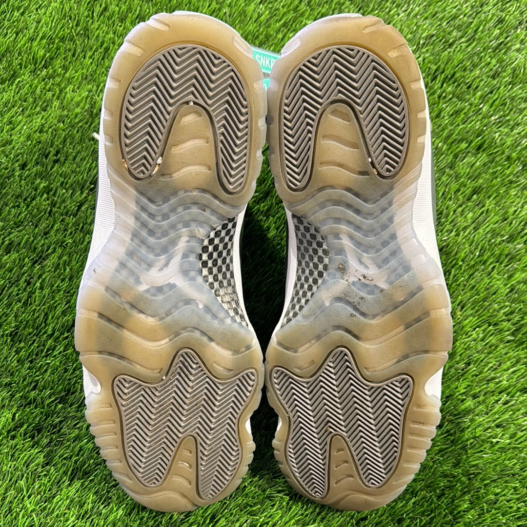 Air Jordan 11 Retro 'Cool Grey' 2021