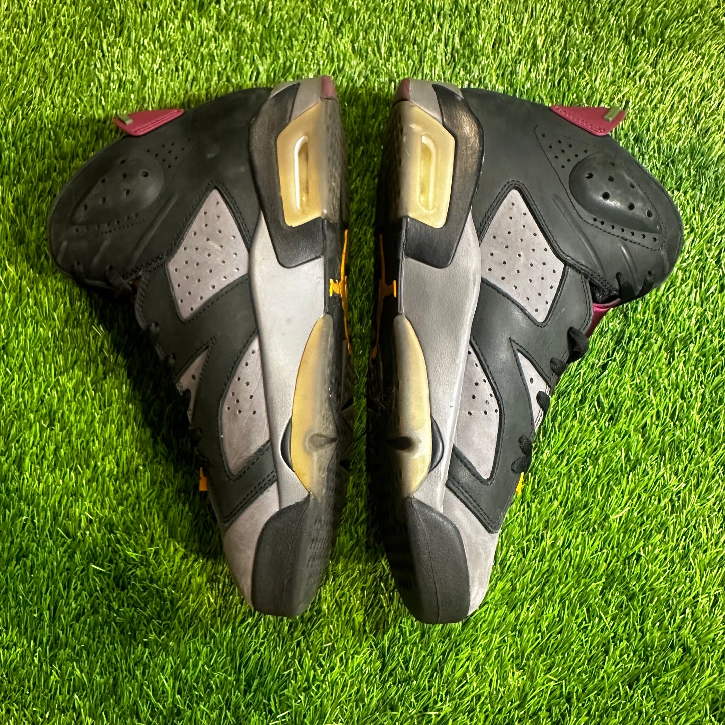 Jordan 6 Retro Bordeaux