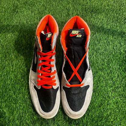 Jordan 1 Retro High Neutral Grey Hyper Crimson 15M/16.5W