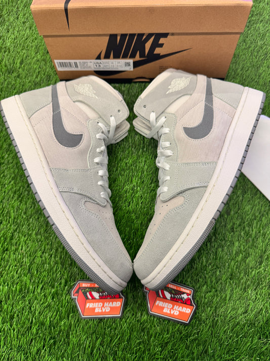 Jordan 1 High Zoom Air CMFT 2 Particle Grey SIZE 13M/14.5W