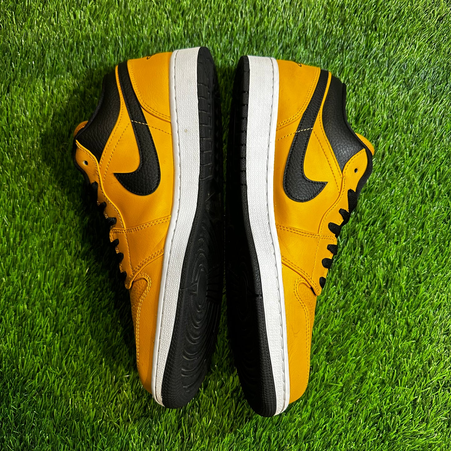 Jordan 1 Low University Gold 12M/13.5W