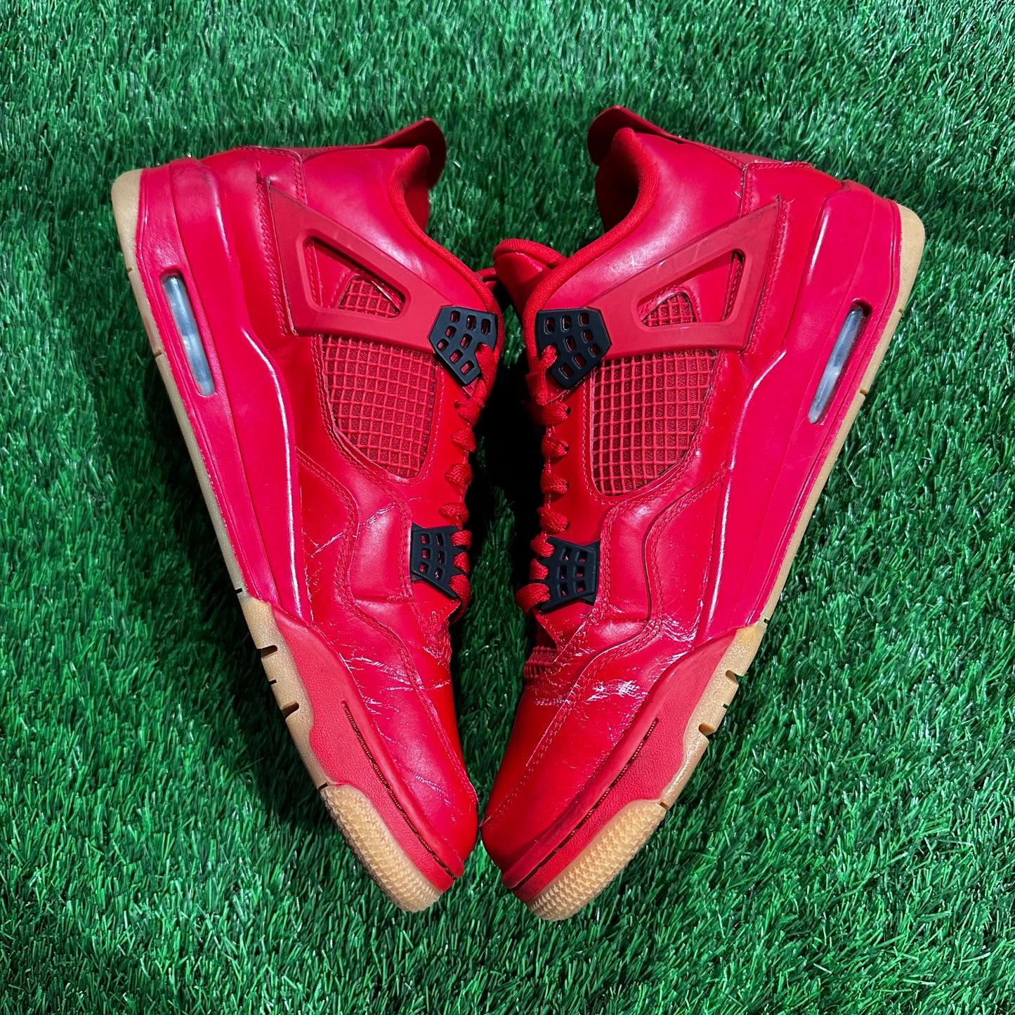 Jordan 4 Retro Fire Red Singles Day (2018) (Women's)