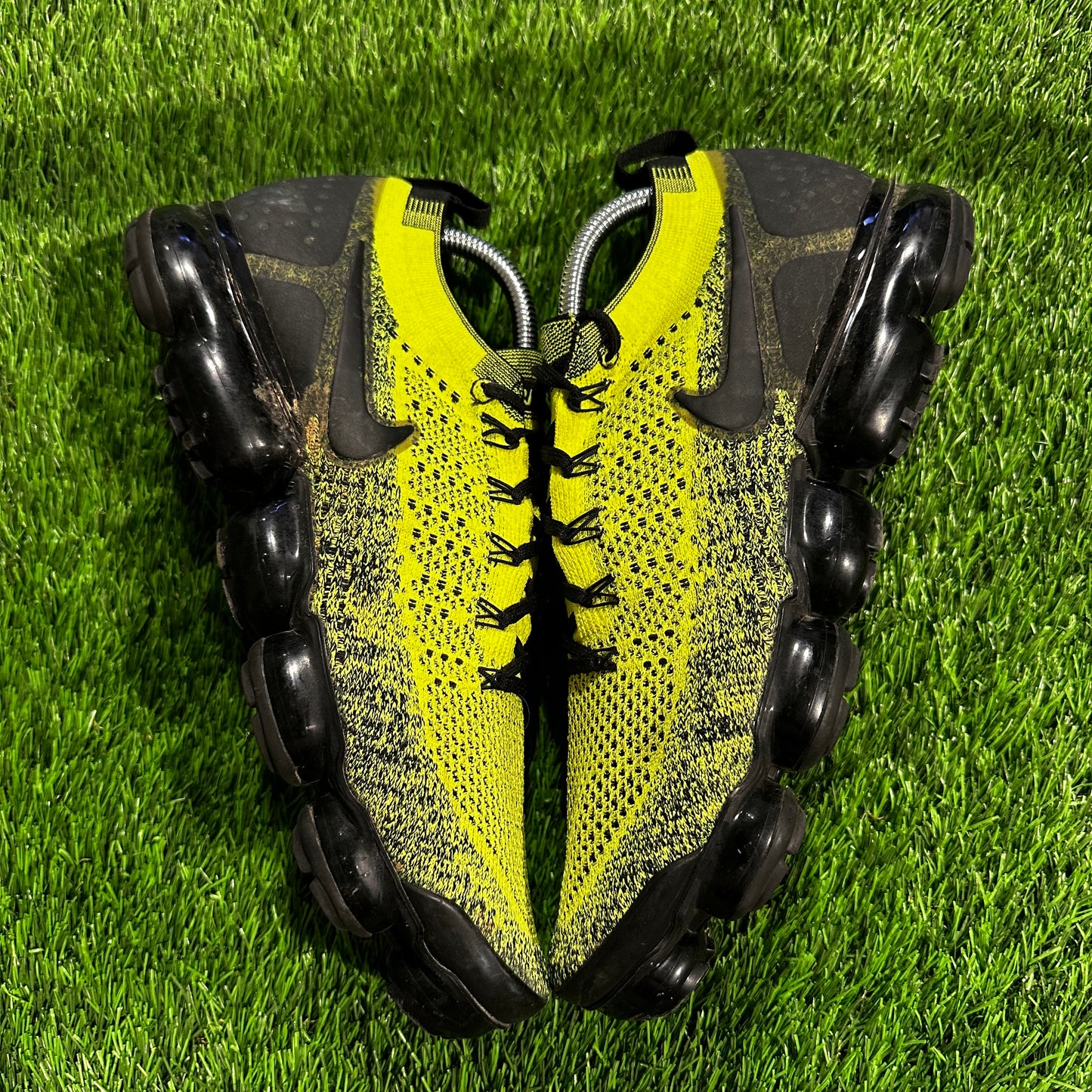 Nike Air VaporMax Flyknit 2 Volt Black