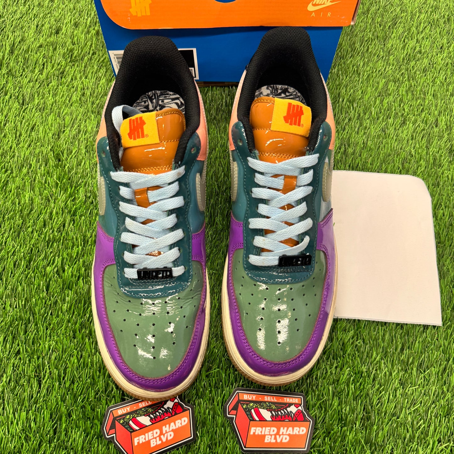 Air Force 1 Low SP Undefeated Multi-Patent Wild Berry SIZE 9.5M/11W