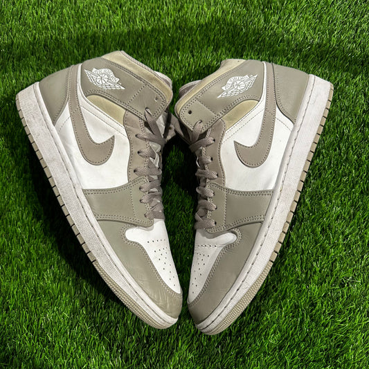 Jordan 1 Mid Linen 11.5M/13W