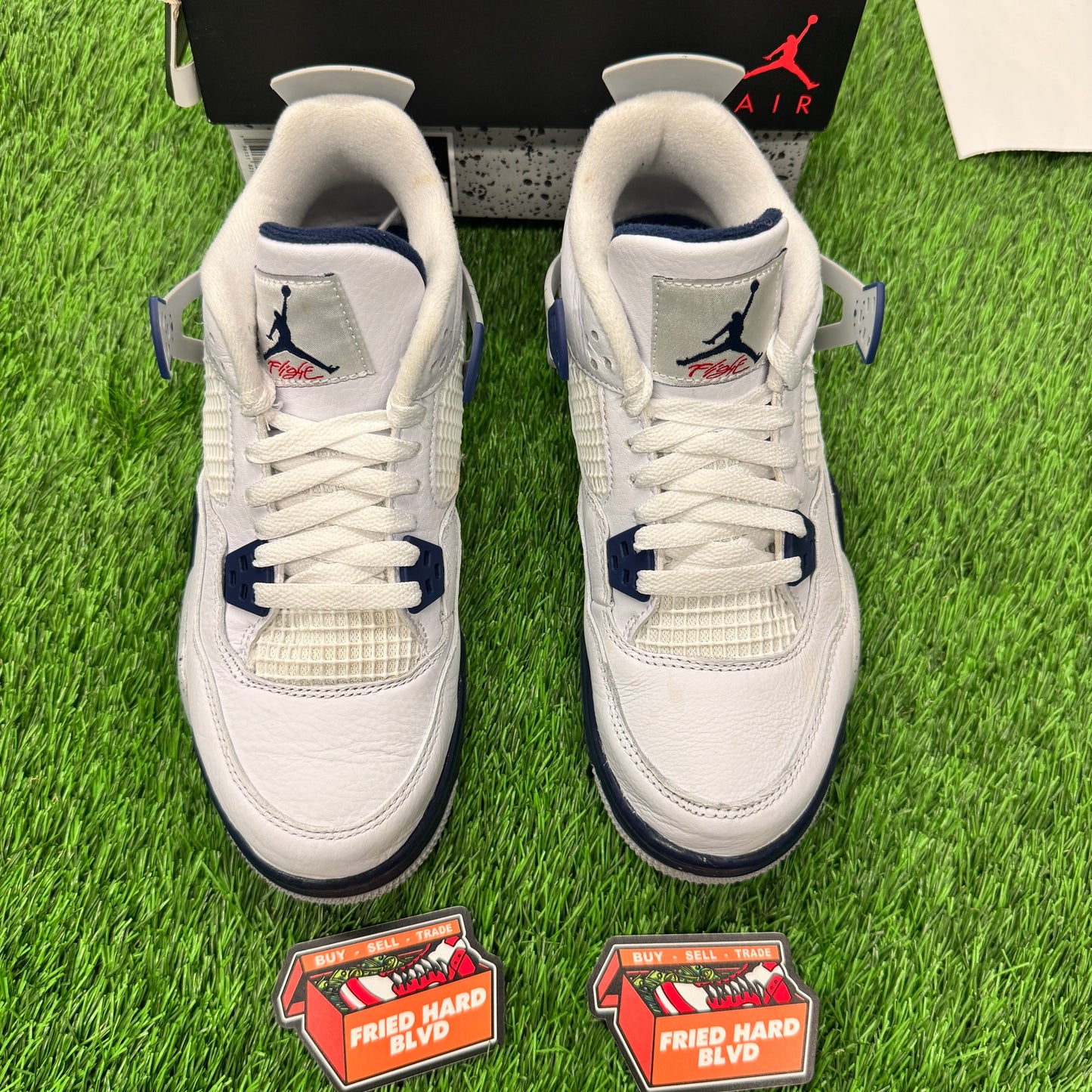 Jordan 4 Retro Midnight Navy (GS) SIZE 6.5Y/8W