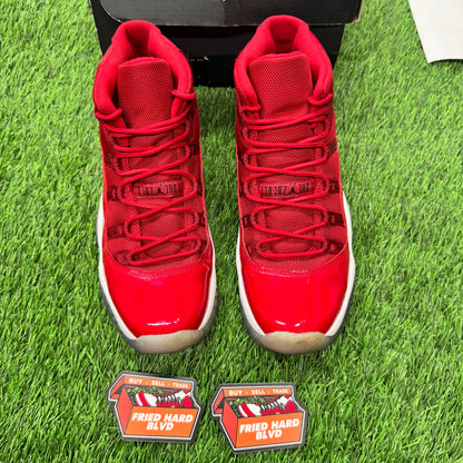 Jordan 11 Retro Win Like 96 (GS) SIZE 7Y/8.5W