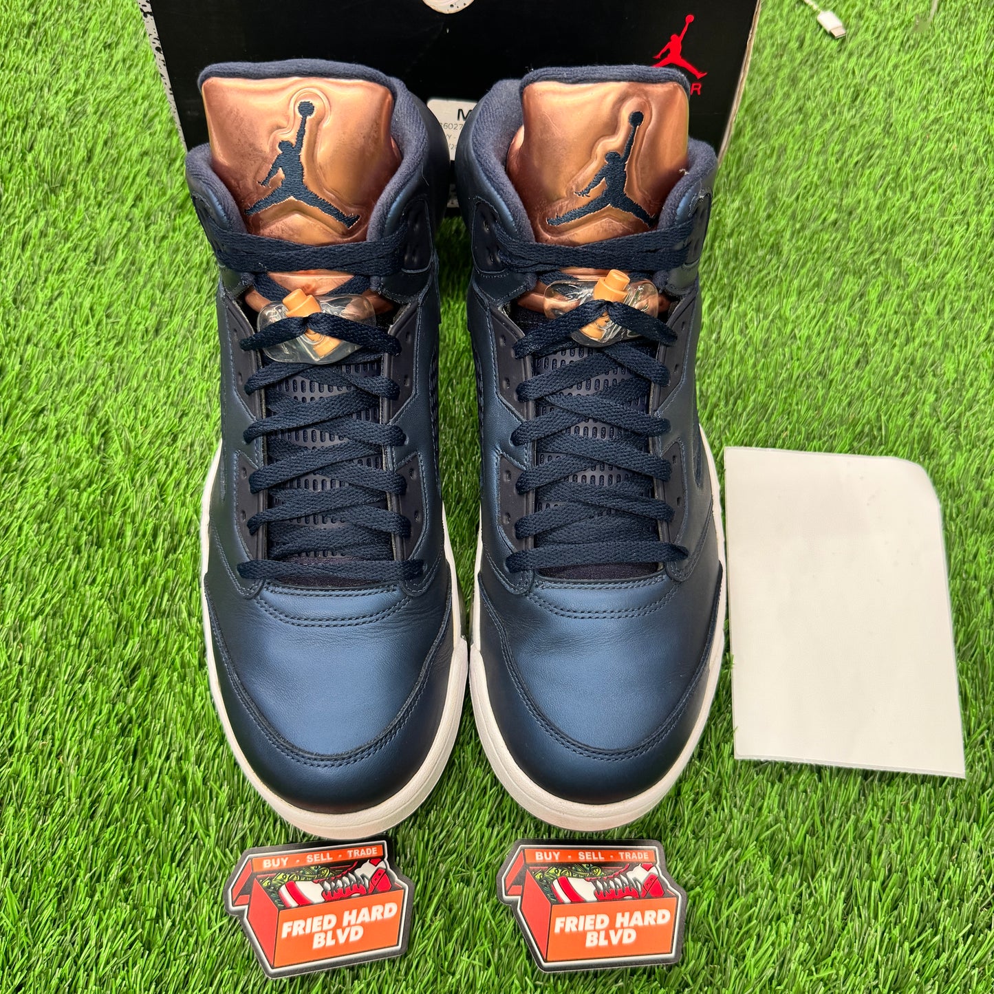 Jordan 5 Retro Bronze SIZE 12M/13.5W