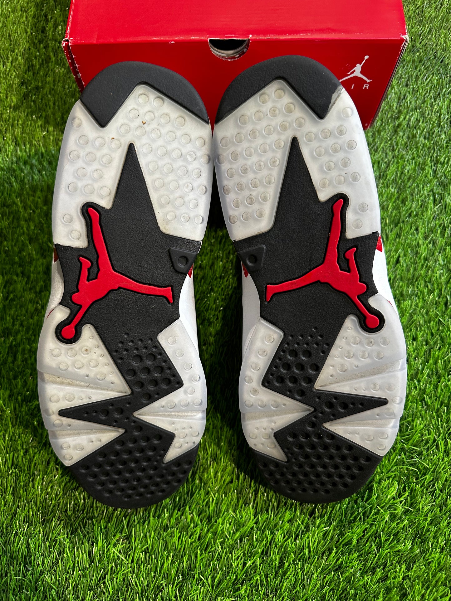 Jordan 6 Retro Red Oreo