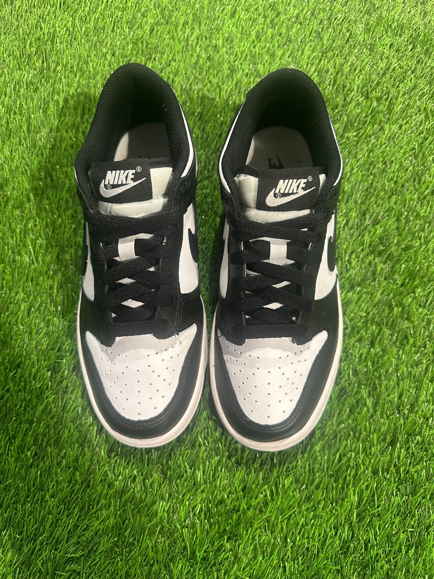 Dunk Low Retro White Black Panda (GS) SIZE 5Y/6.5W