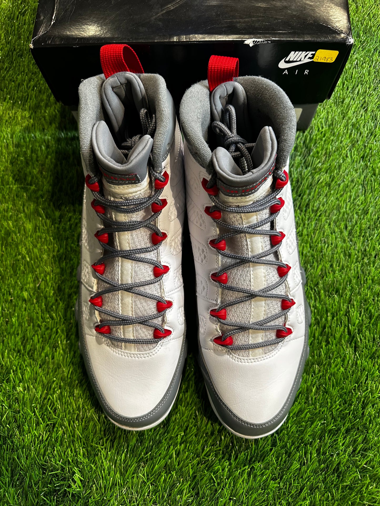 Jordan 9 Retro Fire Red