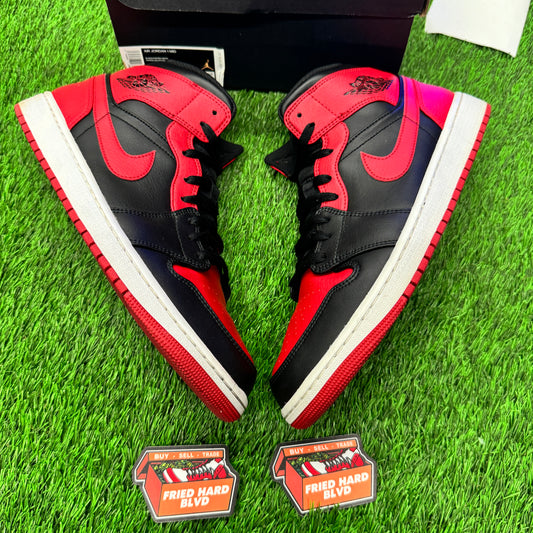 Jordan 1 Mid Banned (2020) SIZE 12M/13.5W