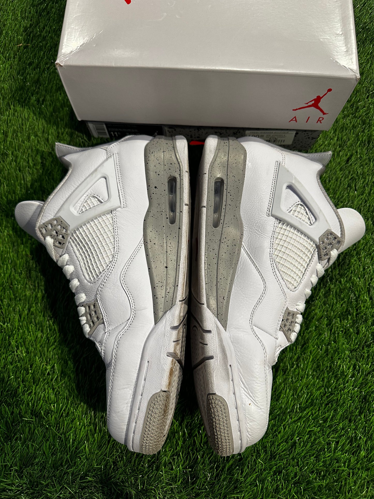 Jordan 4 Retro White Oreo (2021) 11.5M/13W