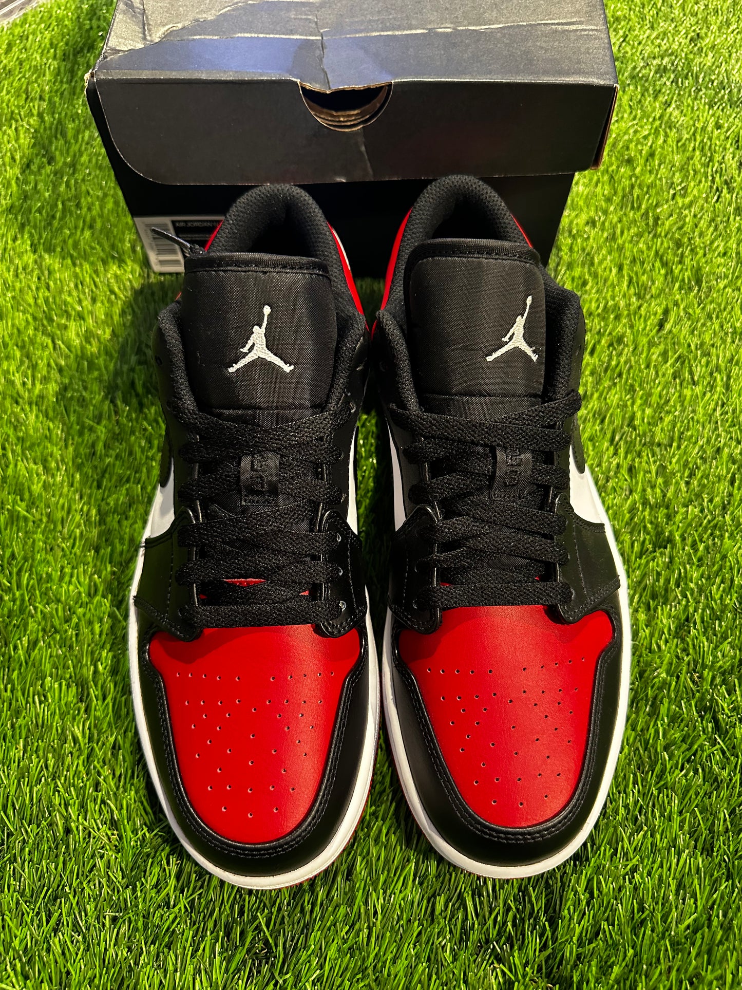 Jordan 1 Low Bred Toe