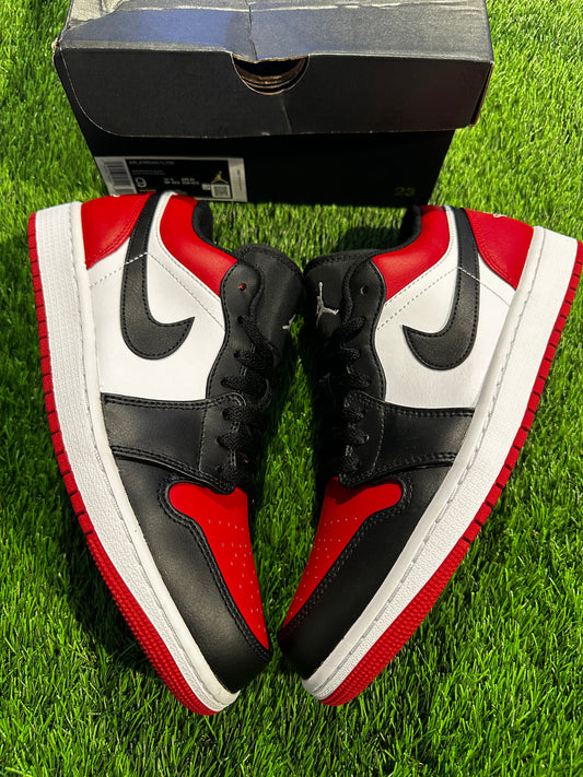 Jordan 1 Low Bred Toe