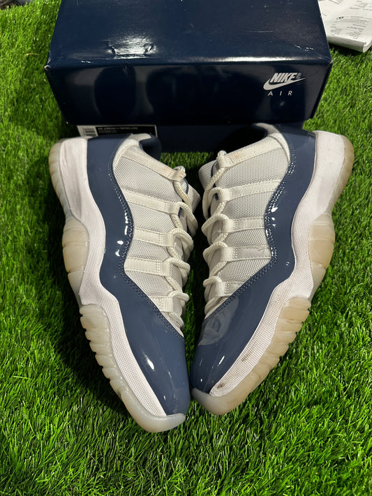 Jordan 11 Retro Low Diffused Blue