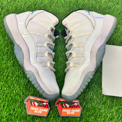 Jordan 11 Retro Legend Blue (2024) (GS) SIZE 6.5Y/8W