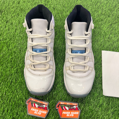 Jordan 11 Retro Legend Blue (2024) (GS) SIZE 6.5Y/8W