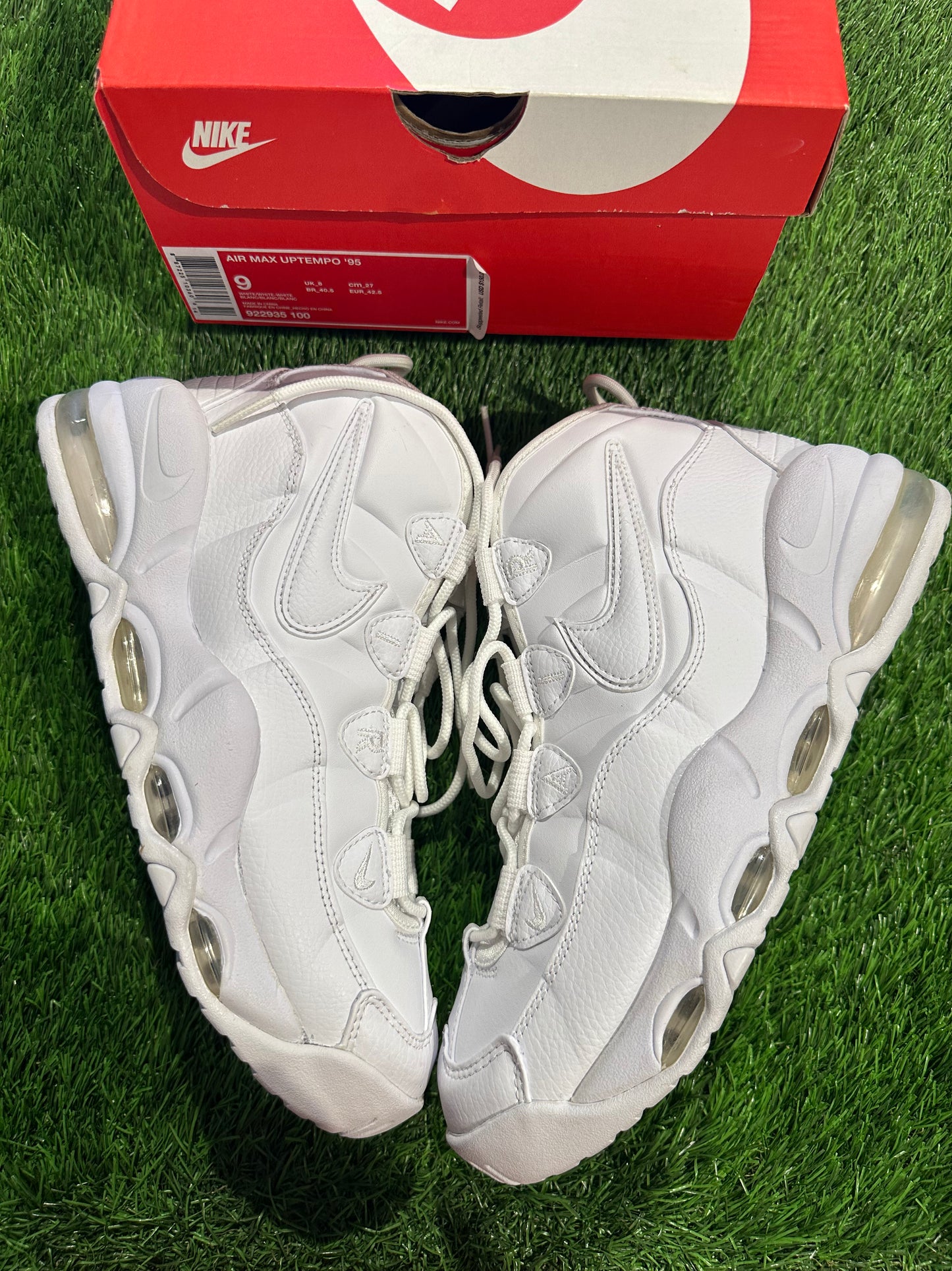 Air Max Uptempo 95 Triple White SIZE 9M/10.5W